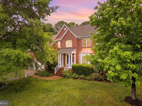4817 Hearthstone Rd, Glen Allen, VA 23059