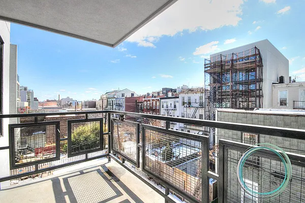 Rented by JW Real Estate Services LLC | media 9