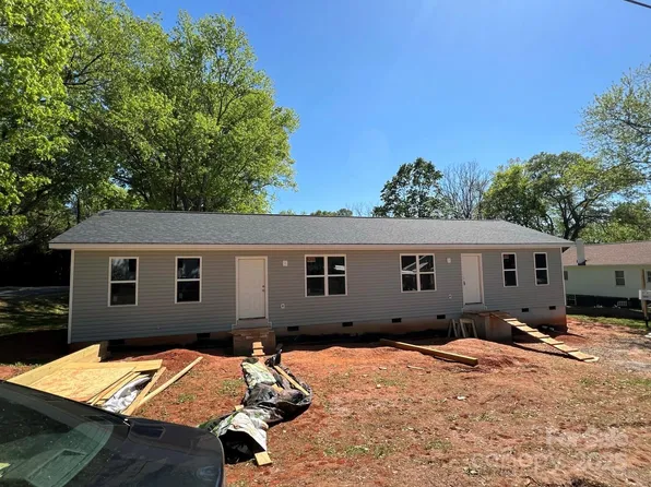 105 And 107 West St #F, Newton, NC 28658