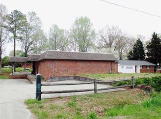 2323 Continental Dr, Lancaster, SC 29720