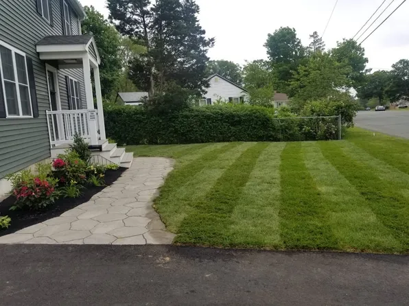 183 Algonquin St, Brockton, MA 02302