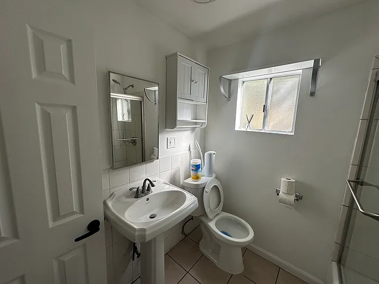 1416 1/2 Allison Ave — Photo 25