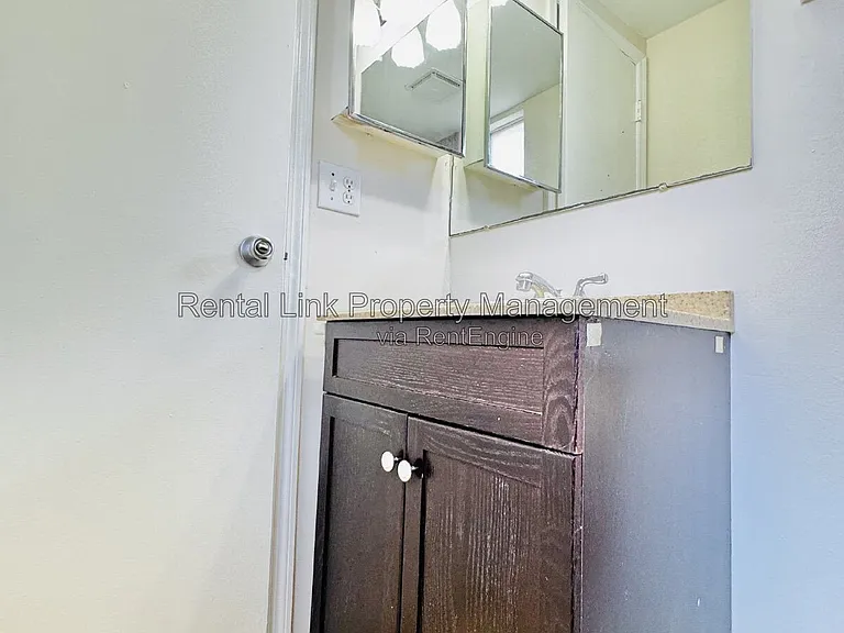 12664 Kenwood Ln #C — Photo 21