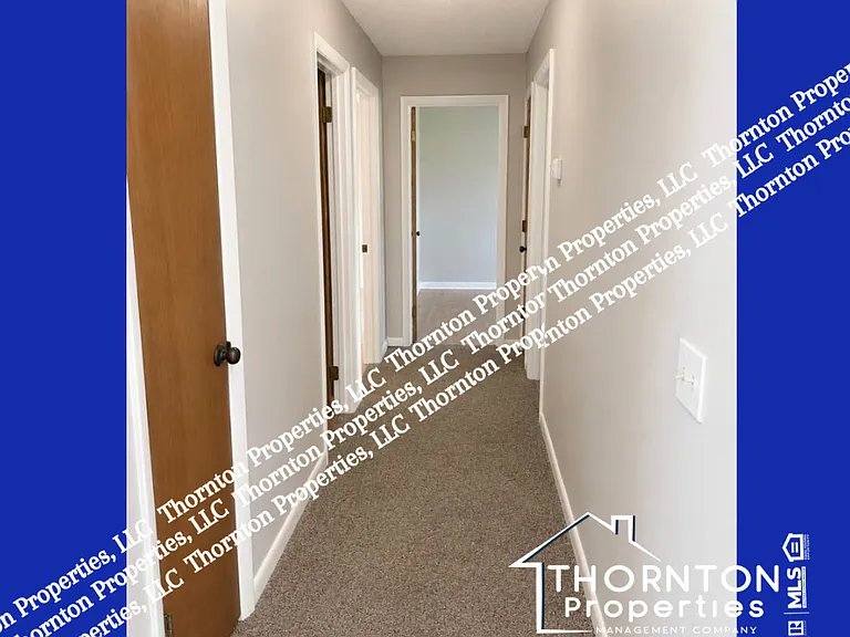 408 Dora St — Photo 6