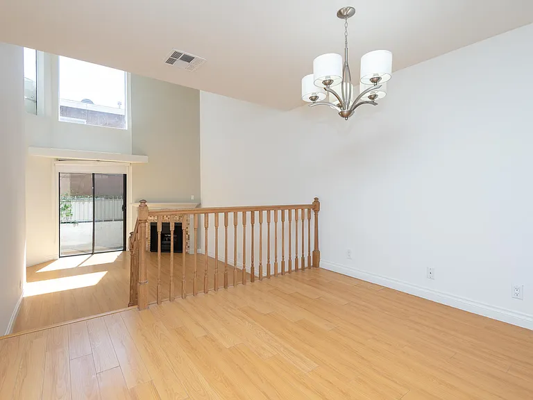 3650 Midvale Ave #108 — Photo 3