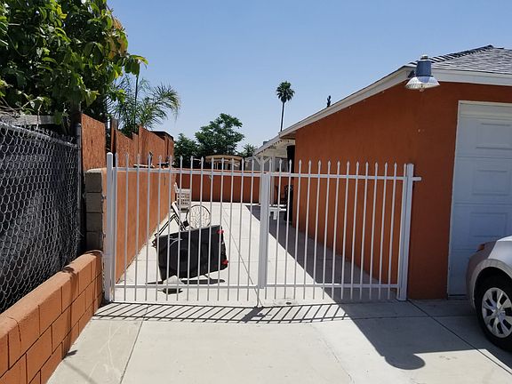 3rd image of 15610 Sequoia Ave