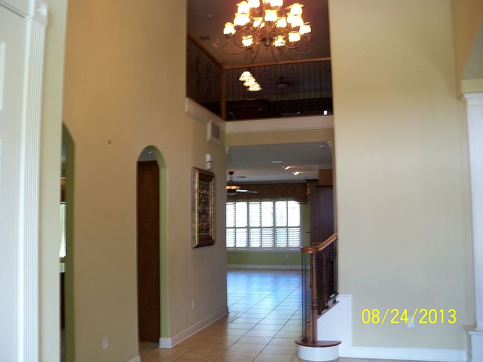 2.Foyer