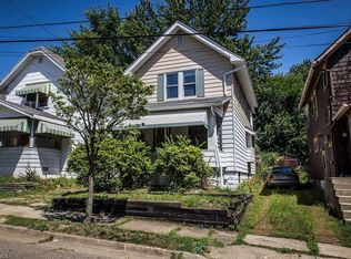 851 Keeney St, Akron, OH 44310