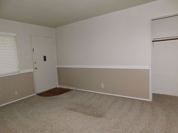 5th image of 2321 G St APT 4