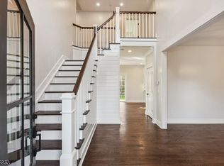 8 Sunset Pl, Morristown, NJ 07960