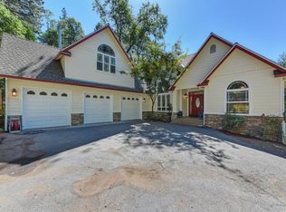 20300 Scotts Flat Rd, Nevada City, CA 95959