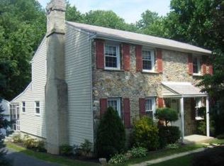 706 Oxford Ln, Wallingford, PA 19086