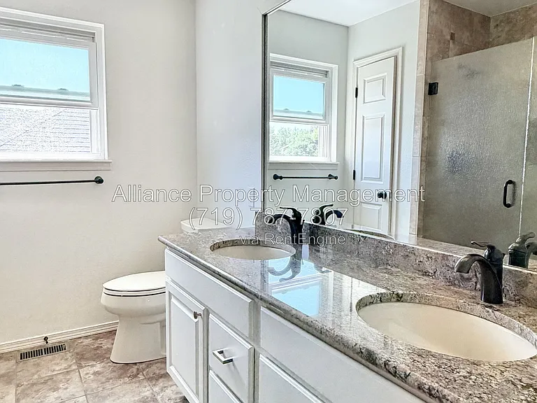 1755 Smoke Ridge Dr — Photo 20