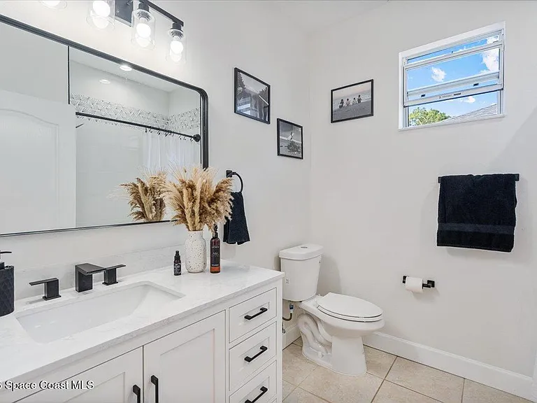 356 Olster St SW — Photo 31