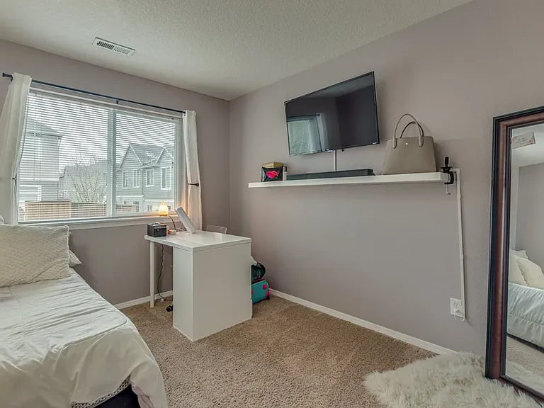 20855 SW Skiver St — Photo 16