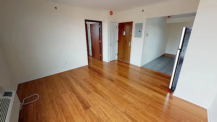 82-76 116th St #801 — Photo 8