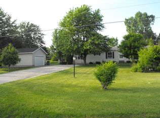 10202 Calkins Rd, Swartz Creek, MI 48473