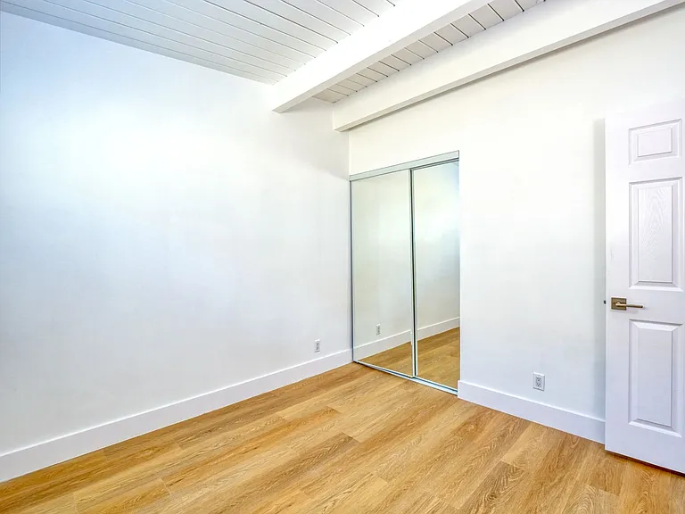 3721 Westwood Blvd — Photo 18