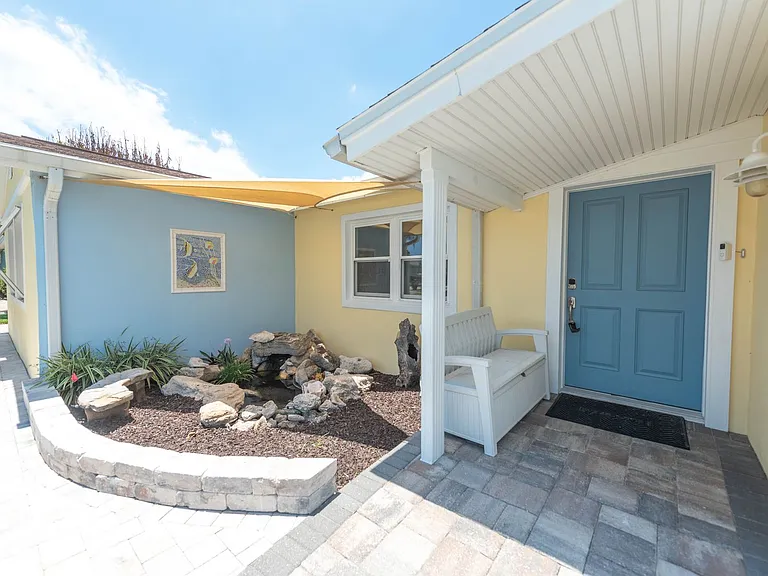 444 Finch Dr — Photo 18