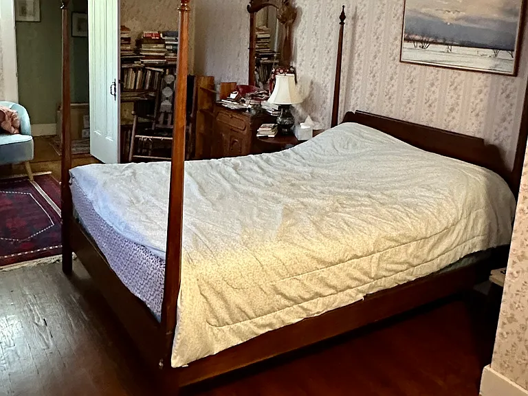 360 Kings Hwy — Photo 12