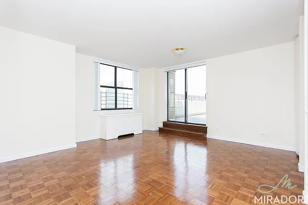 Rented by Mirador Real Estate | media 19