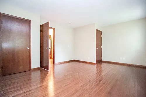 2731 Glendale Ave #J — Photo 14