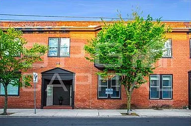 60 Chambersburg St