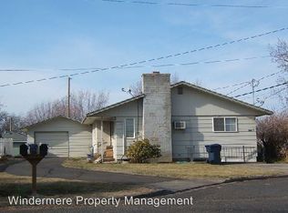 1110 SE Cotter Pl, College Place, WA 99324