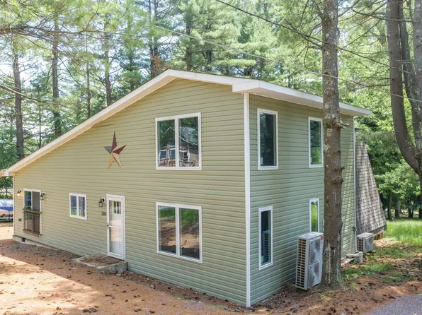 208 Upper Penn Point Dr, Oakland, MD 21550