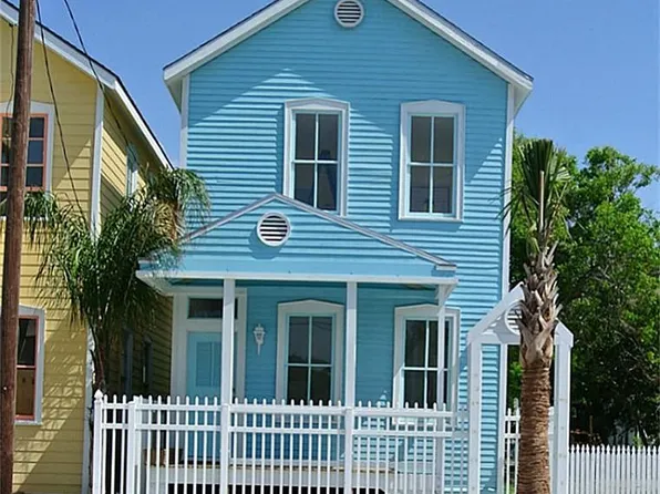 2022 Ursuline St, Galveston, TX 77550