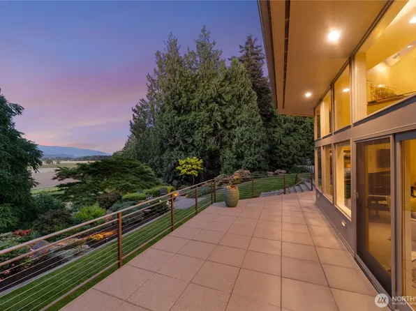 14940 Benson Heights Place, Bow, WA 98232