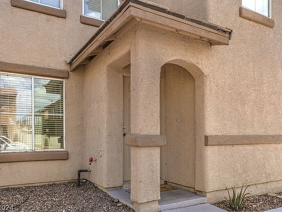 4th image of 5911 Amber Sky Ave