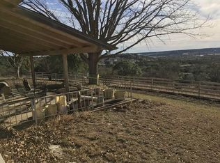 300 Doris Dr, Kerrville, TX 78028