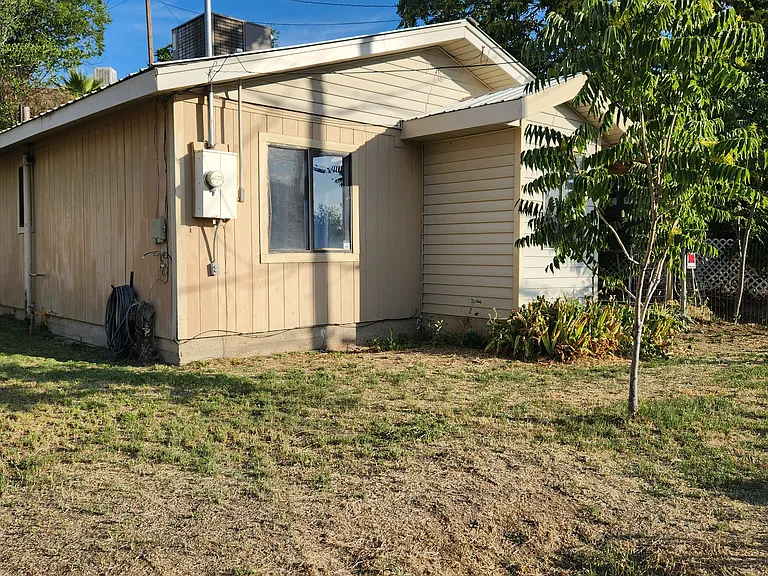 5713 E Cross Dr — Photo 23
