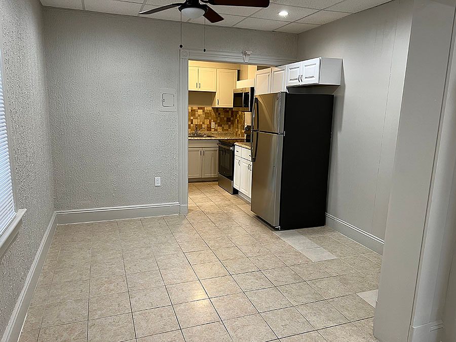 Living room to kitchen