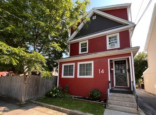 14 Plum St #2, Kingston, ON K7K1T4