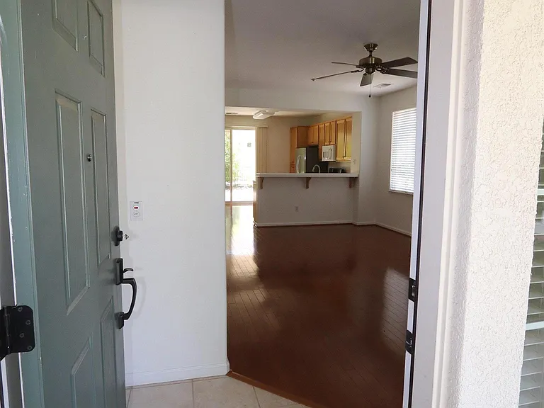567 Quindell Way — Photo 5