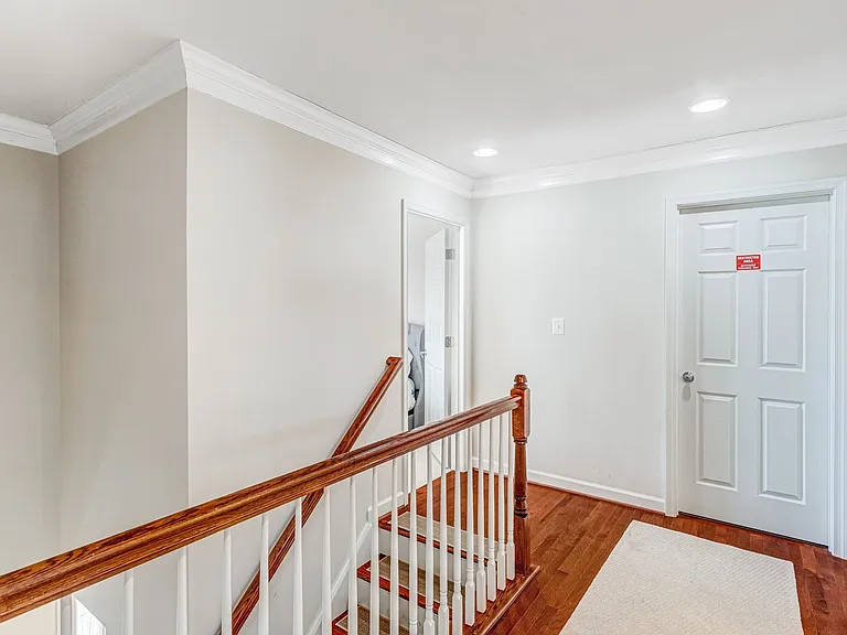 8312 Telegraph Rd — Photo 26