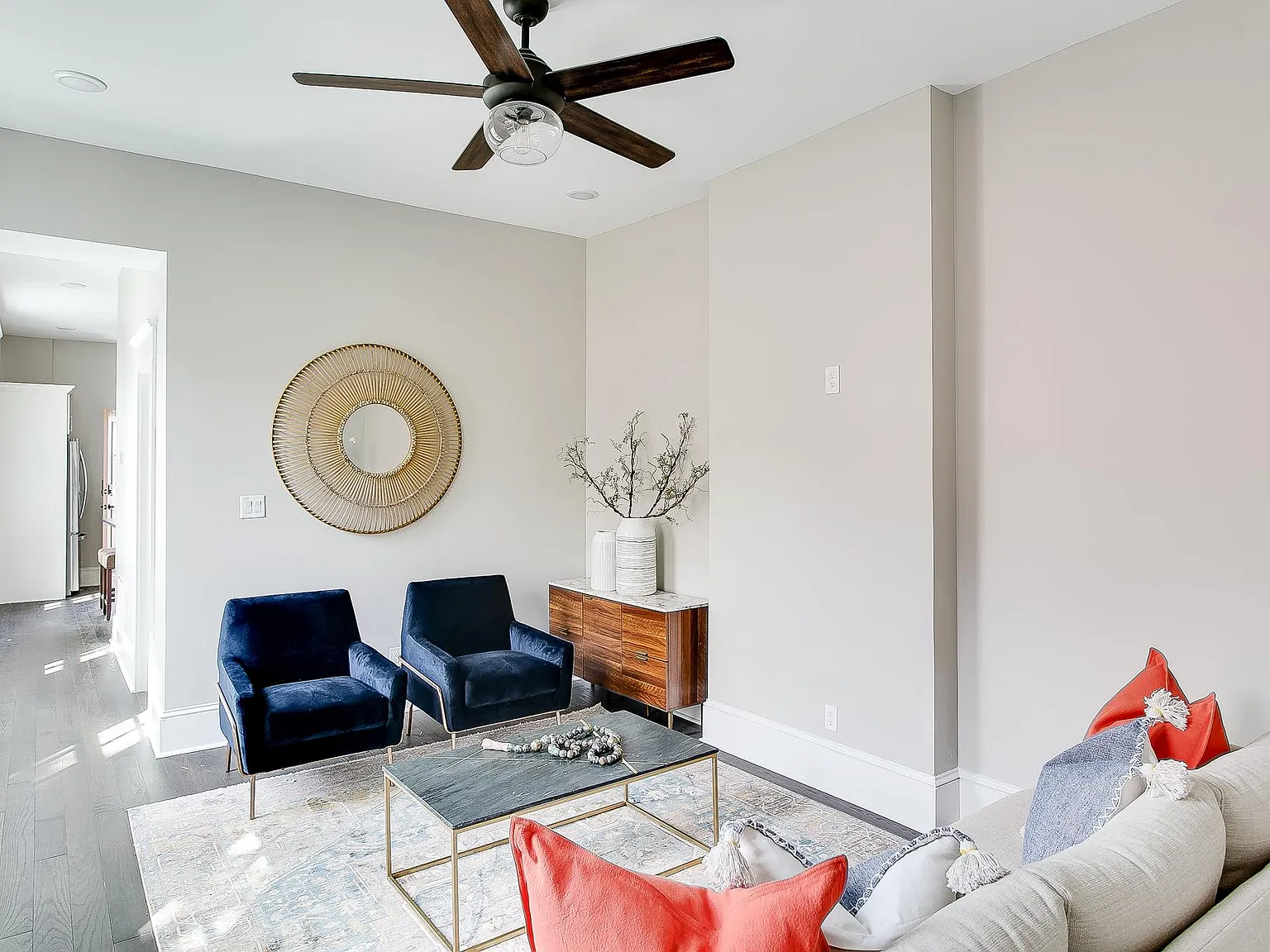 1 bed, 800 sqft, $1,495 — Photo 3
