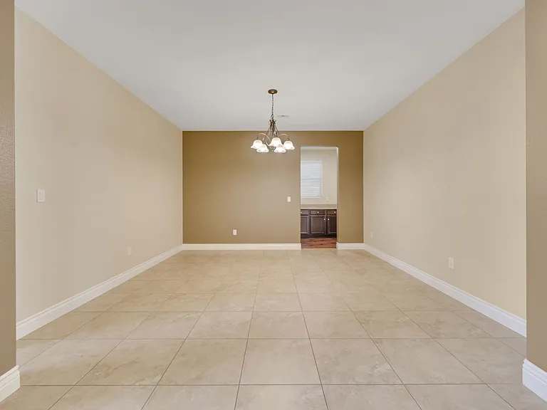 4216 Falcons Flight Ave — Photo 5