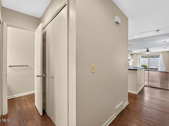 3rd image of 2540 W Village Dr