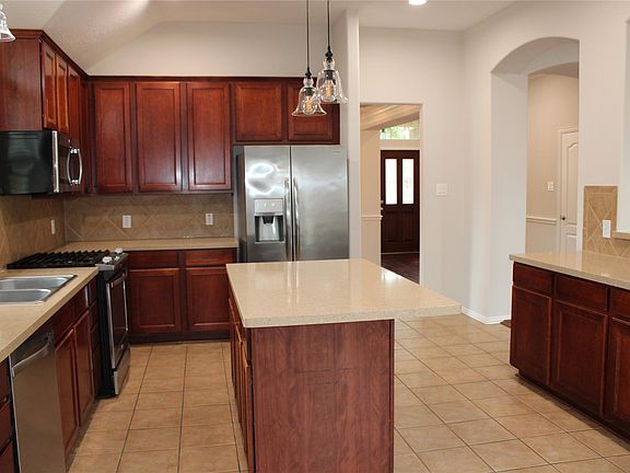 4th image of 29802 S Legends Village Cir