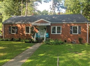 1300 Whilden Pl #A, Greensboro, NC 27408