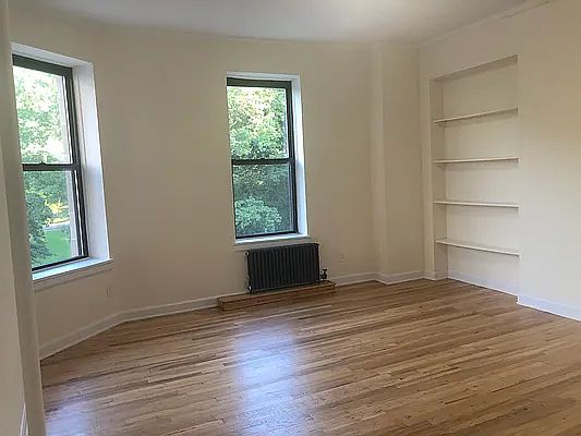 3rd image of 477 Central Park W APT 3F