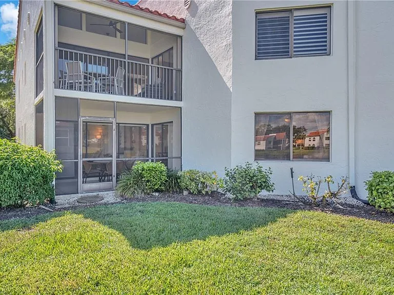 601 Beachwalk Cir #101 — Photo 3