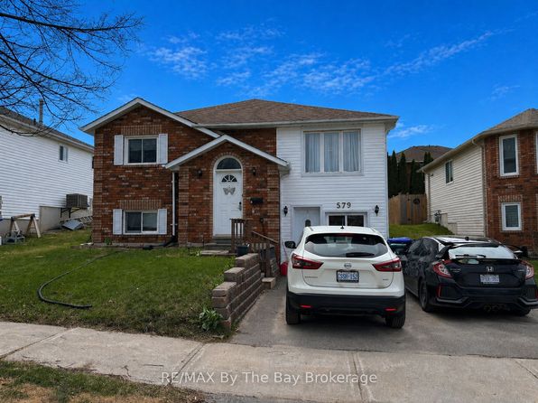 579 Wayne Cres, Midland, ON L4R 5E2