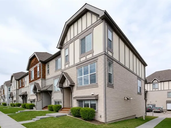 130 S New Brighton Way SE #366, Calgary, AB T2Z 1H5