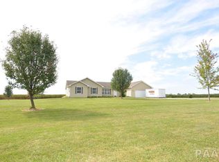 12620 W Grafelman Rd, Hanna City, IL 61536