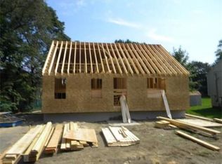 43 Hemlock St, Brockton, MA 02302