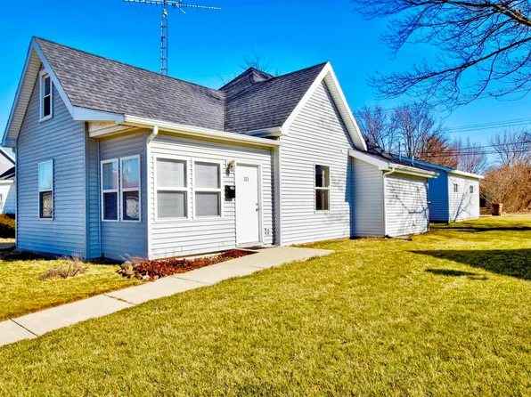 311 Dewey St, Monticello, IN 47960